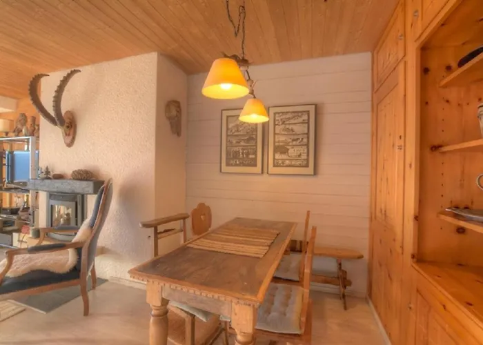 Gemeaux 204 Sur La Place Du Village A Avec Vue Sur Les Alpes Apartmán Anzère