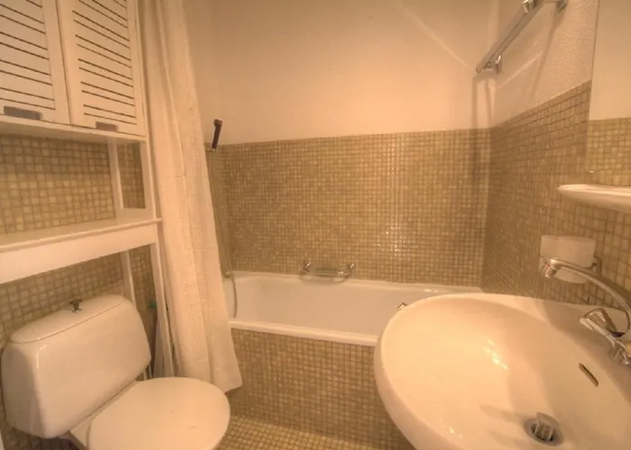 Gemeaux 204 Sur La Place Du Village A Avec Vue Sur Les Alpes Apartmán *